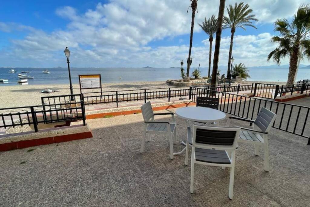 Charming Beachfront Apartment Murcia Exterior photo